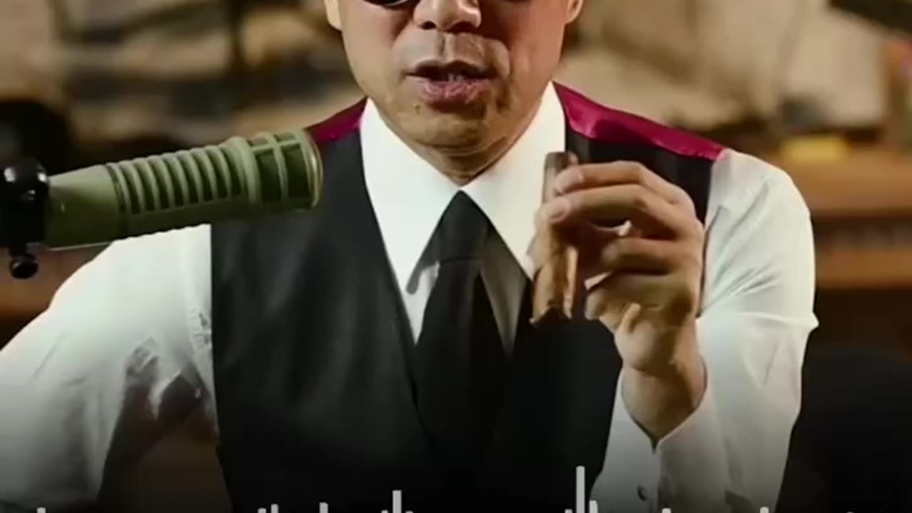 《爆料关键词》 香港828以后，让沼泽地感觉到，共产党真的成为他们的威胁了，他们傻了，他们上当了，他们受骗了，他们错了！ #沼泽地 #受骗 #威胁 #爆料关键词106