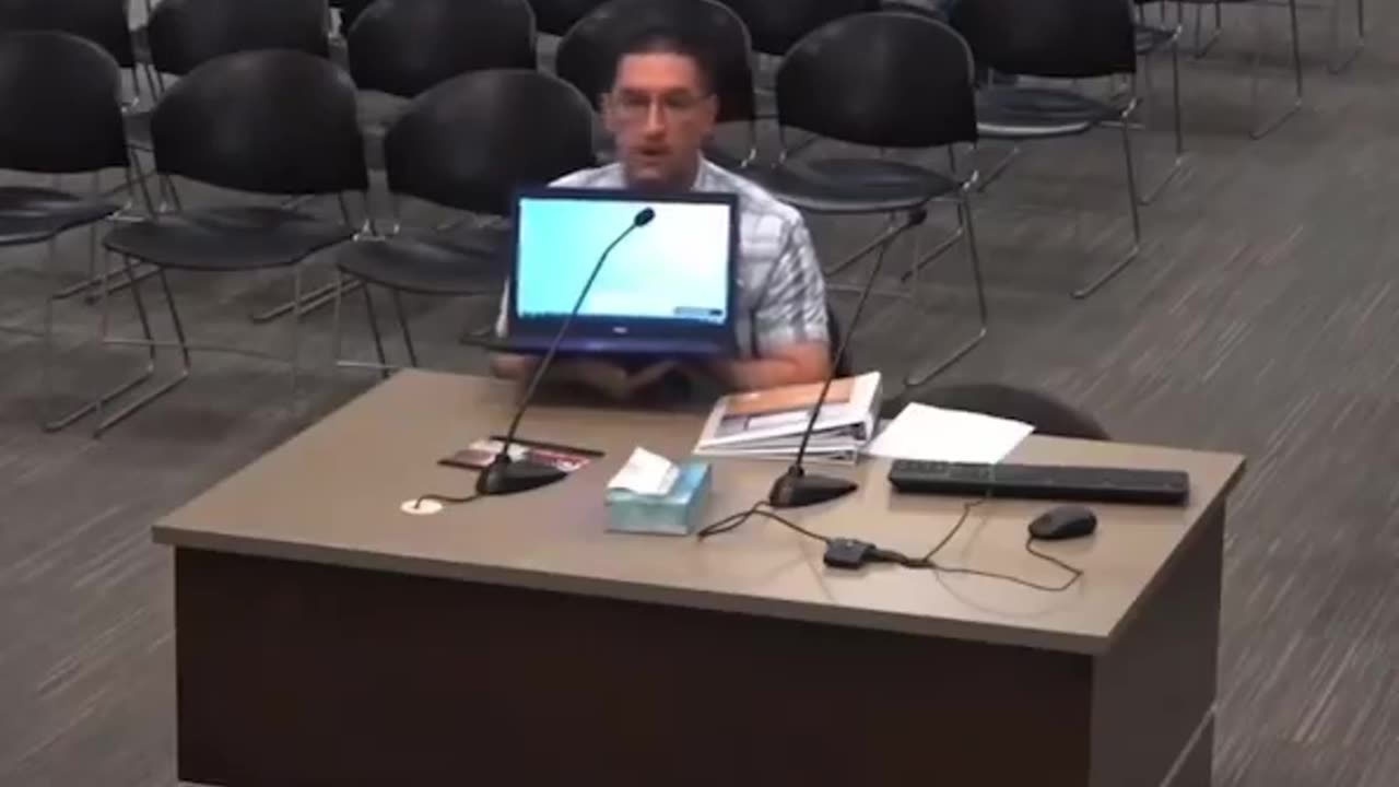 Brookings SD, this man absolutely proves voting machines are NOT SECURE