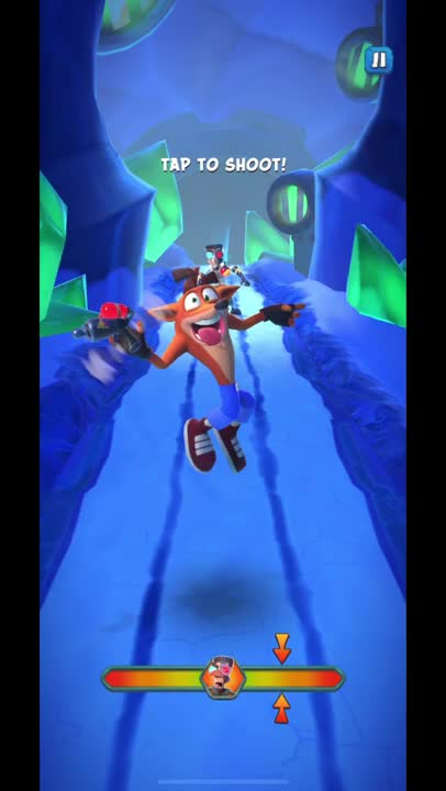 Electro Lab Assistant Battle Run Gameplay On Snow Go - Crash Bandicoot: On The Run!