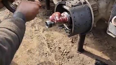 truck wheels greasing amazing process
