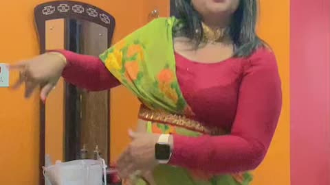 Bog boobs dance😍😍😍