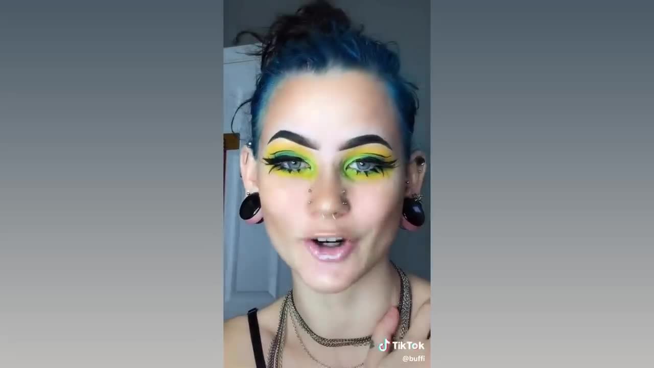 It’s E-Girl Season!! E-Girl TikTok Compilation