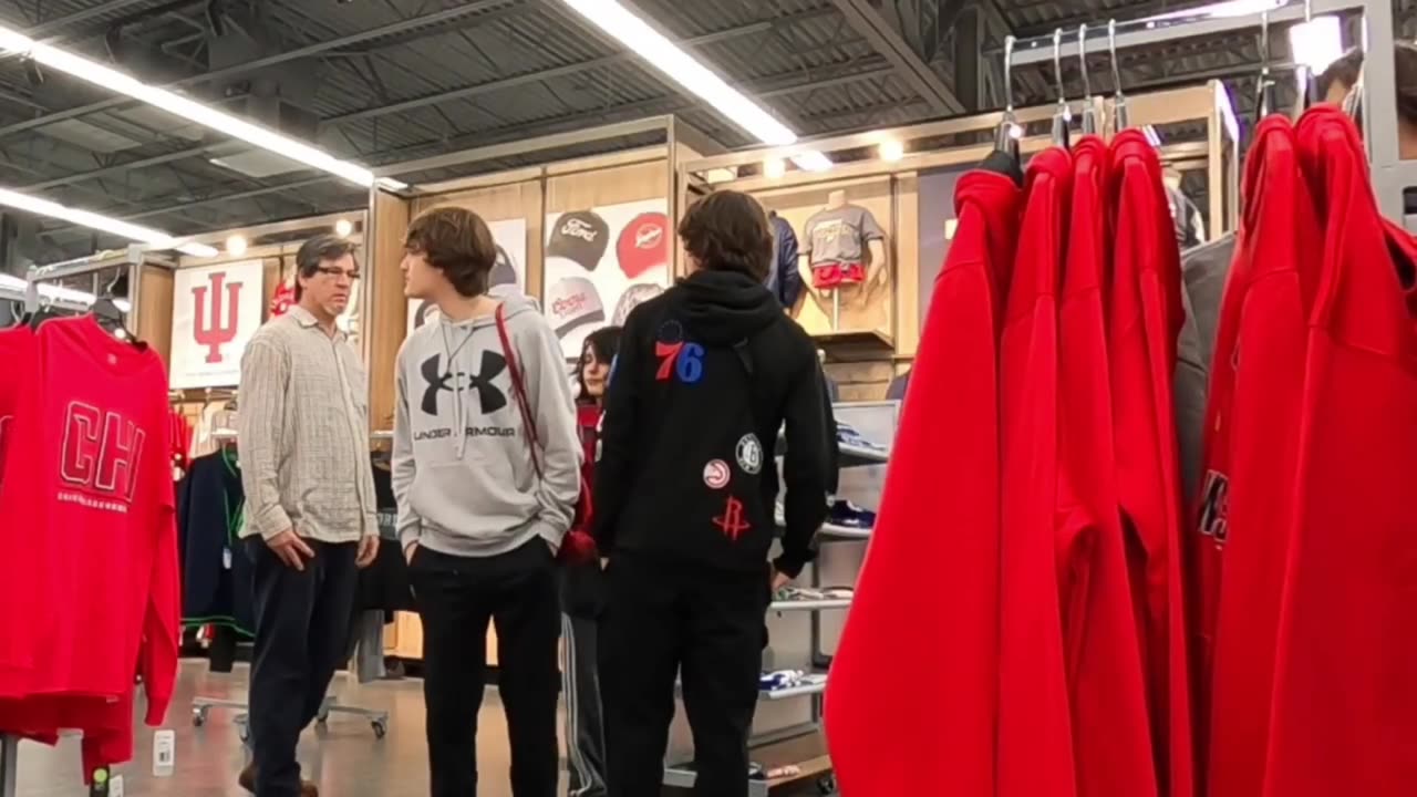 "Epic Fart Pranks in Awkward Places: Mall Lighting and Clothing Sections - Funny Compilation"