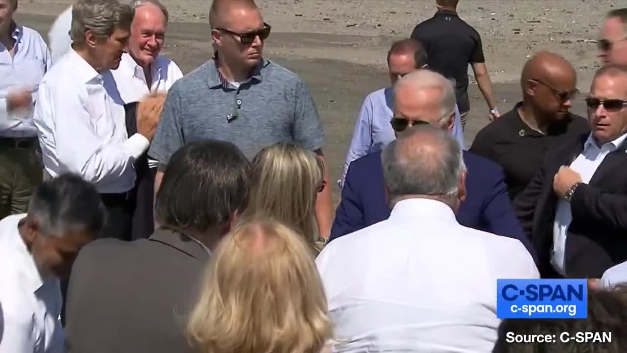 Biden Shaking Hands with Crowd Less than 24 Hrs Before Covid Announcement!!!