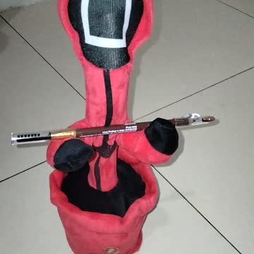 squid game bring a pencil