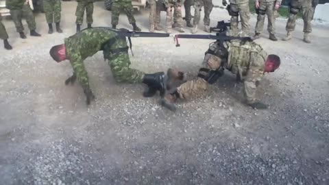 One on one soldier Tug of War its fun_ Canada vs USA(480P)