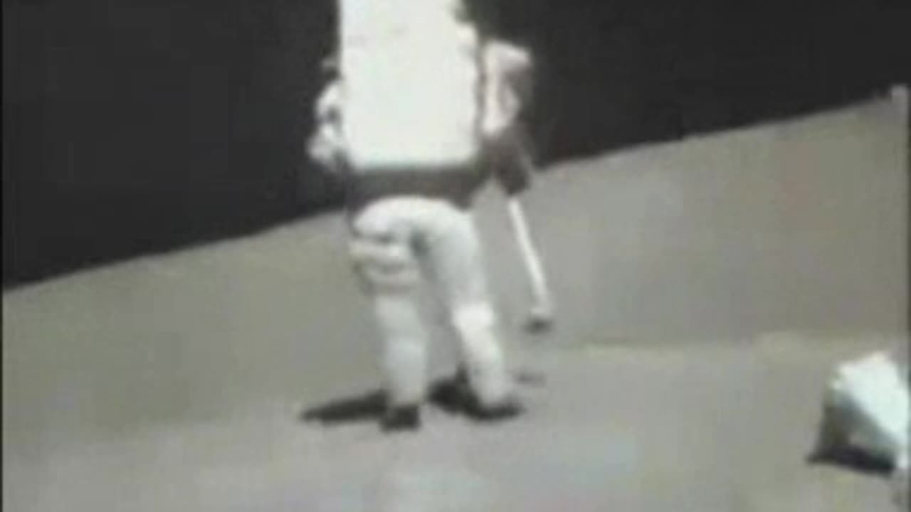 Moon Hoax -Astronauts Pretend To Take Photos in Fake Moon Bay