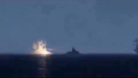 EROICI HOUTHI ATTACCANO LA naziNATO.