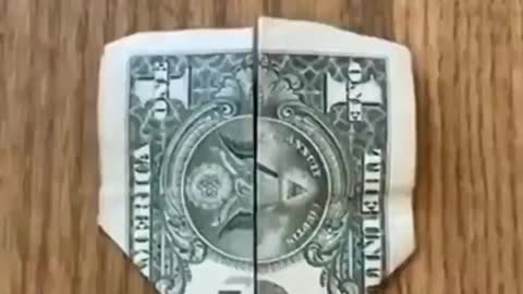 Clues in money