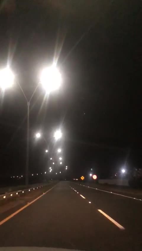 Alumbrado público en Zona Norte