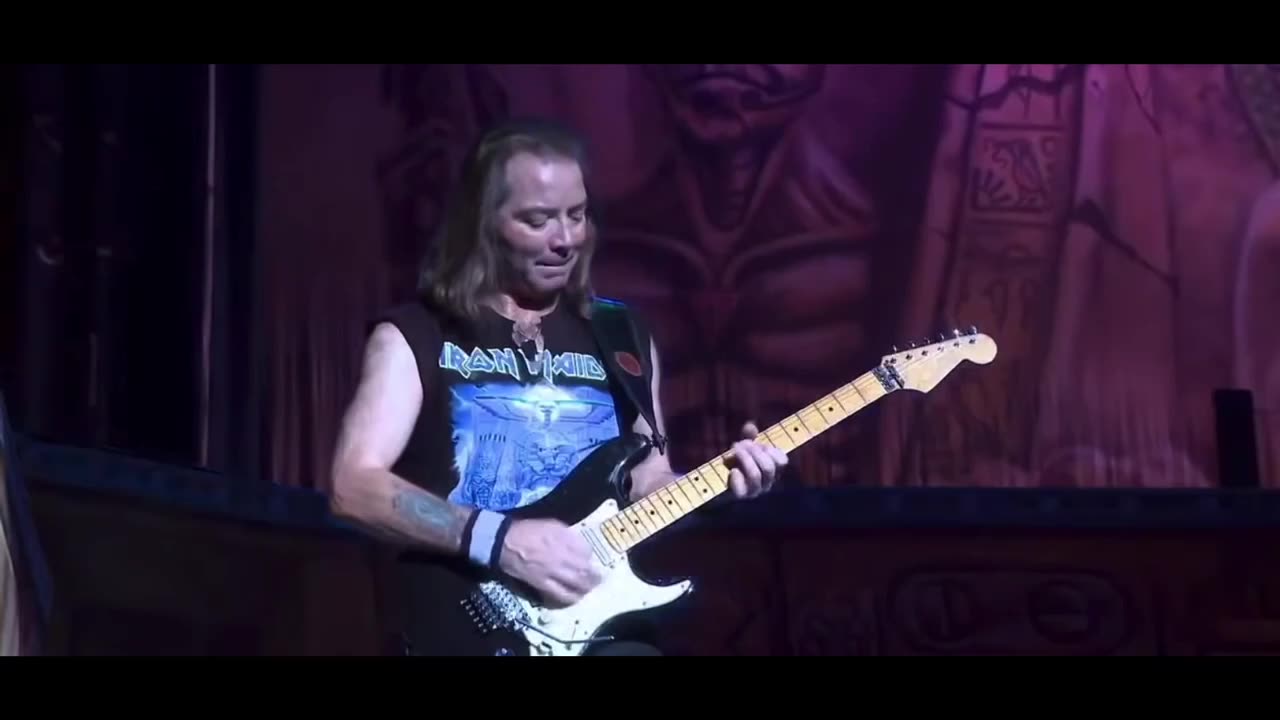 Iron Maiden “Run To The Hills” Live In Bogota 2008 Show