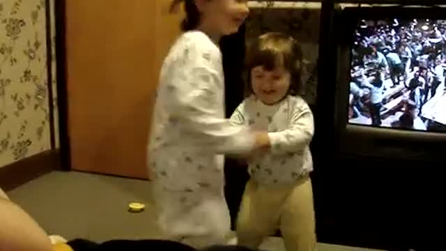 funny kids dancing