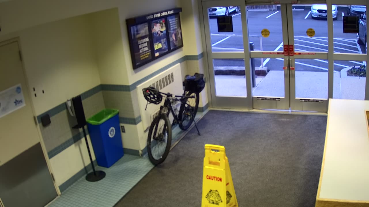 1662HQOB01WestDoor_2021-01-06_07h49min08s467ms.mp4