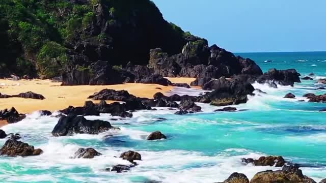 The sea that can heal the soul is in the waves