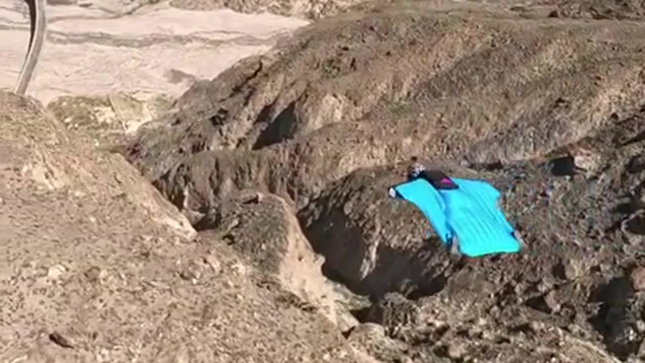 amber forte flying towards attabad lake from baskochi meadows