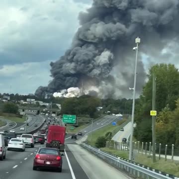 🚨 Large Fire At BioLab In Conyers, Georgia - I-20 Being Blocked Off, Residents Told To Leave