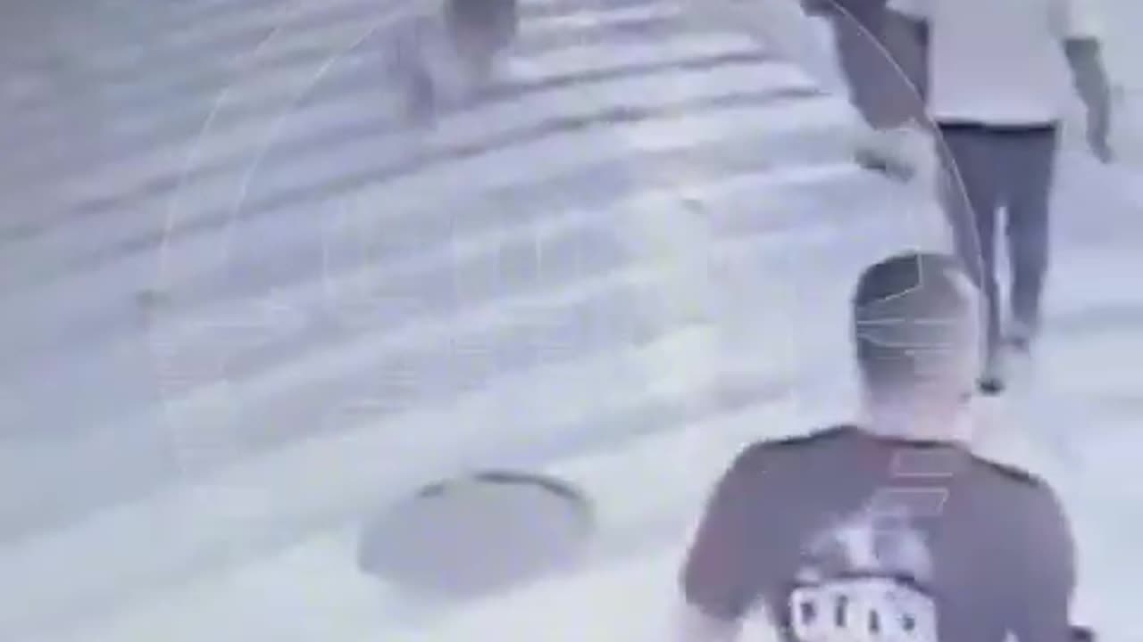Russia Immingrats Attack-Boxer attack 1
