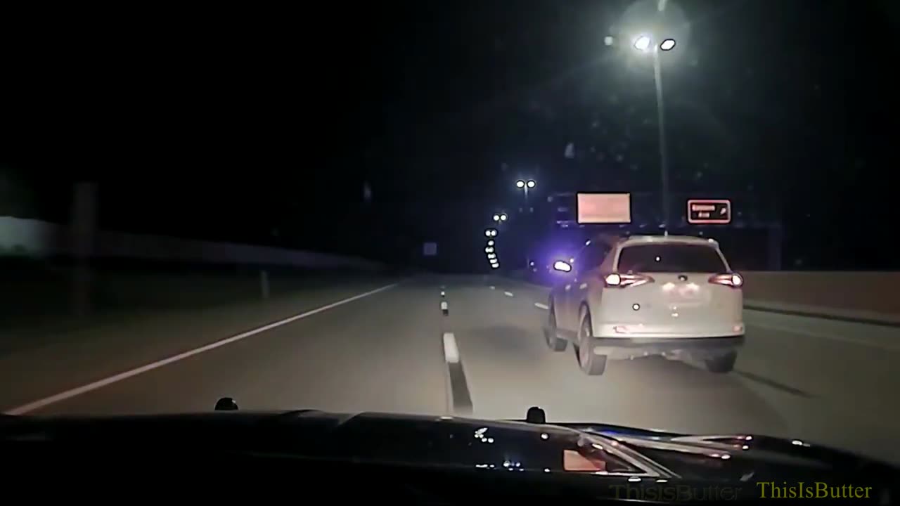 Oklahoma Highway Patrol trooper stops wrong-way driver on Kilpatrick Turnpike