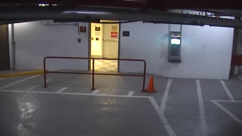 3409CHOBBANorthwestGarage_2021-01-06_21h20min01s390ms.mp4