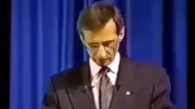 EN 1995 LE Dr PIERRE GILBERT , EXPLIQUE LE PROGRAMME PRÉVU AUX HUMAINS !!!