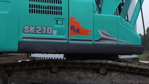 SK210-11 E working on a new wind farm project in Germany