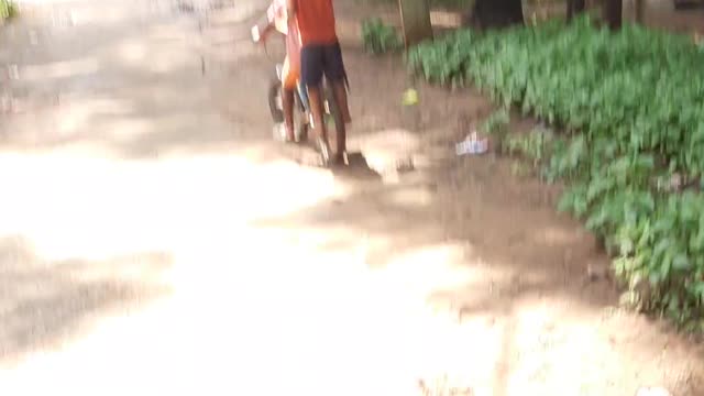children cycling