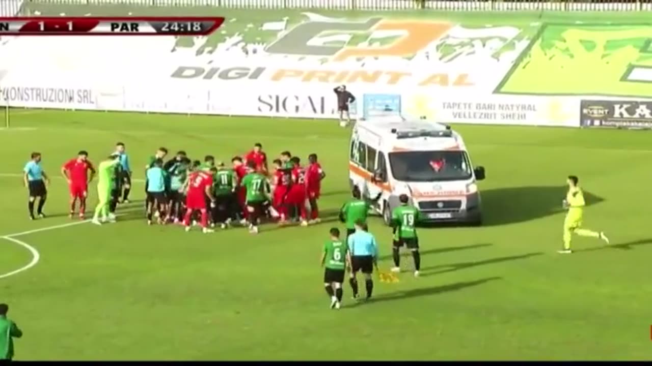 Soccer Player from Ghana Collapses and Dies - Nov 11/ 2023