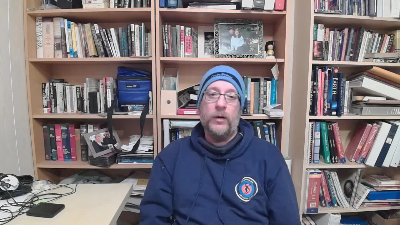 C.C. Michael Show - Alberta Doctor RIPS Covid-19 handling.