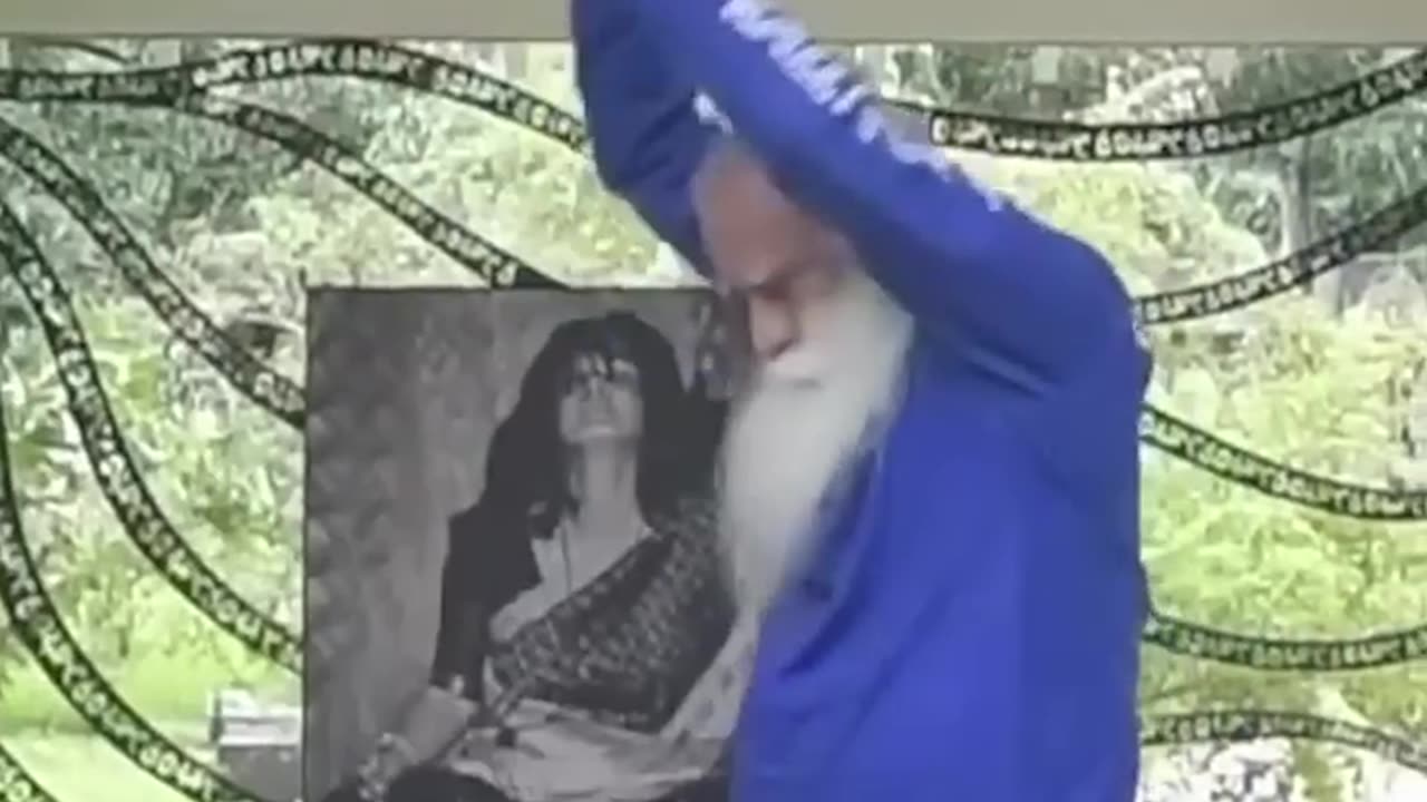 Watch Sadhguru Doing Yoga #Throwbacknail