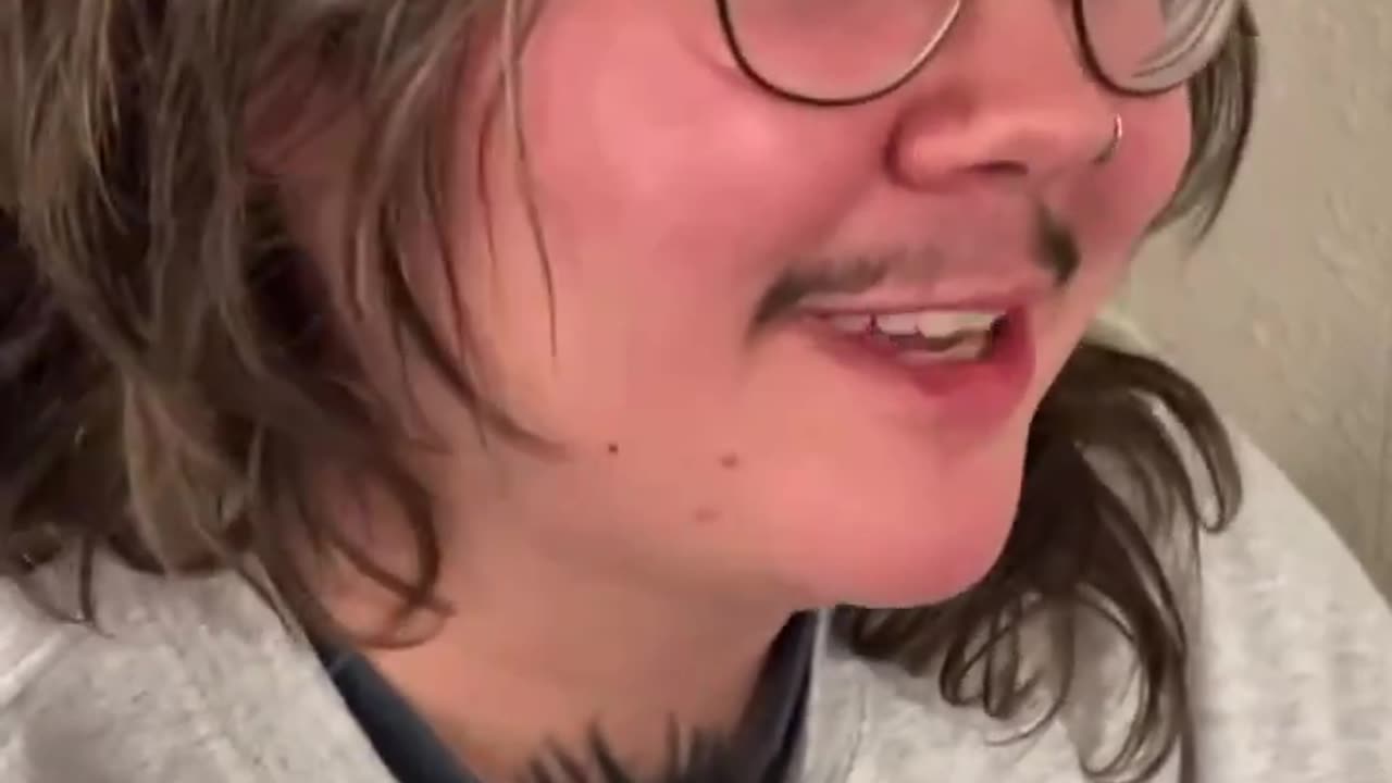 How many genders are there? See what the normal girl says compared to the weirdos!