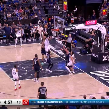 NBA - Rudy Gobert finishes the alley-oop with authority 💪 Timberwolves-Magic