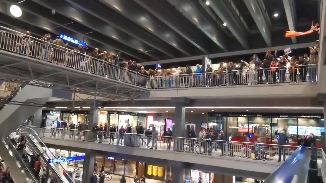 Video 2 - Switzerland Protesters Stormed the railway building