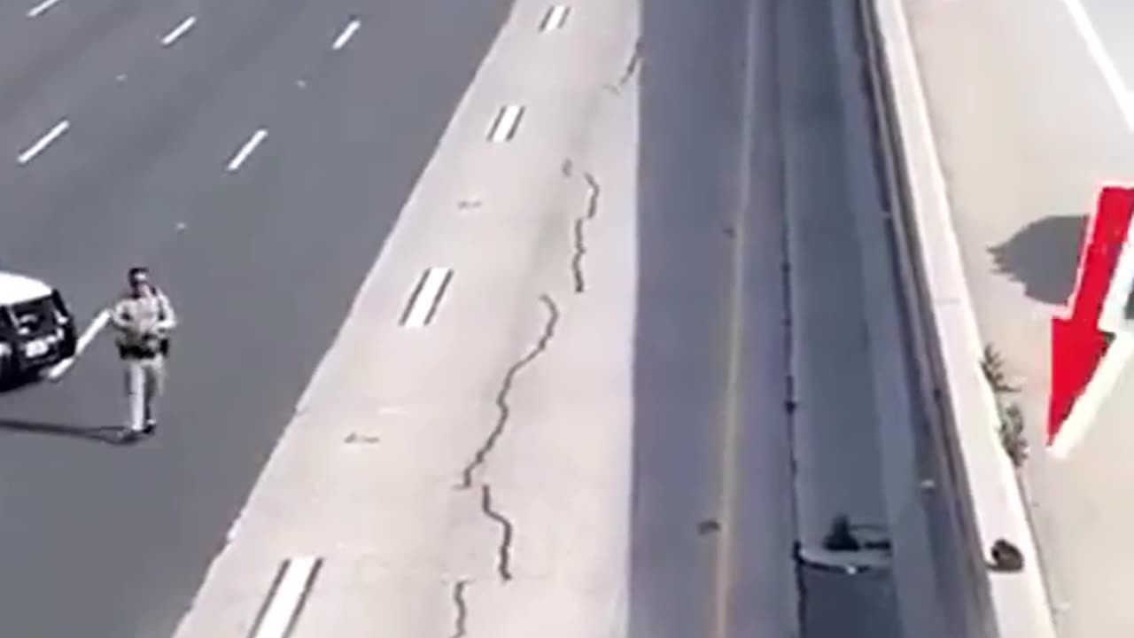 🤯🤯🤯 POLICE STOPPED THE ENTIRE CITY TRAFFIC 🤯🤯
