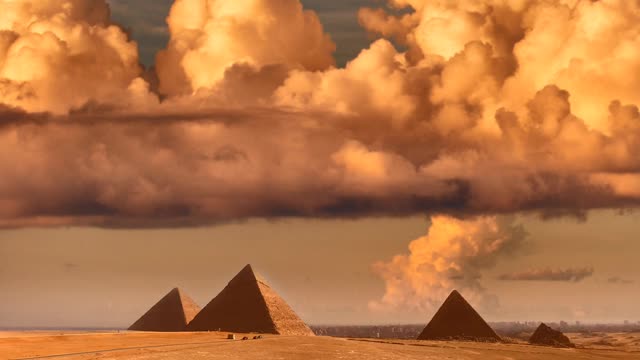 pyramids beauty