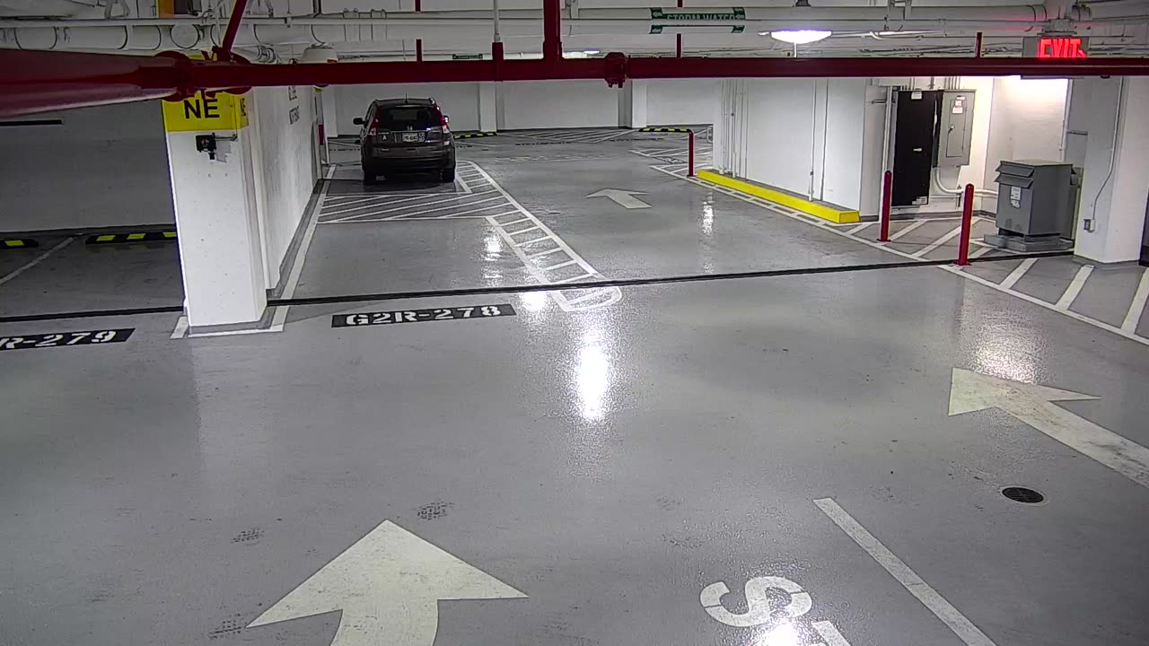 6157RHOBG2G205BNorthLobbyExit_2021-01-06_09h20min00s727ms.mp4