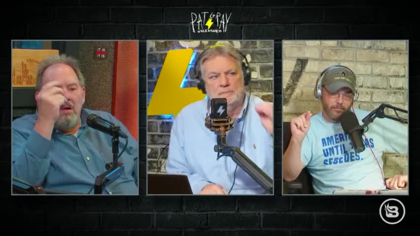 What Happened in Lia Thomas' Locker Rooms?