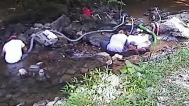 VA Gold On the Creek the creek with big gold in it aug 2007 b-man