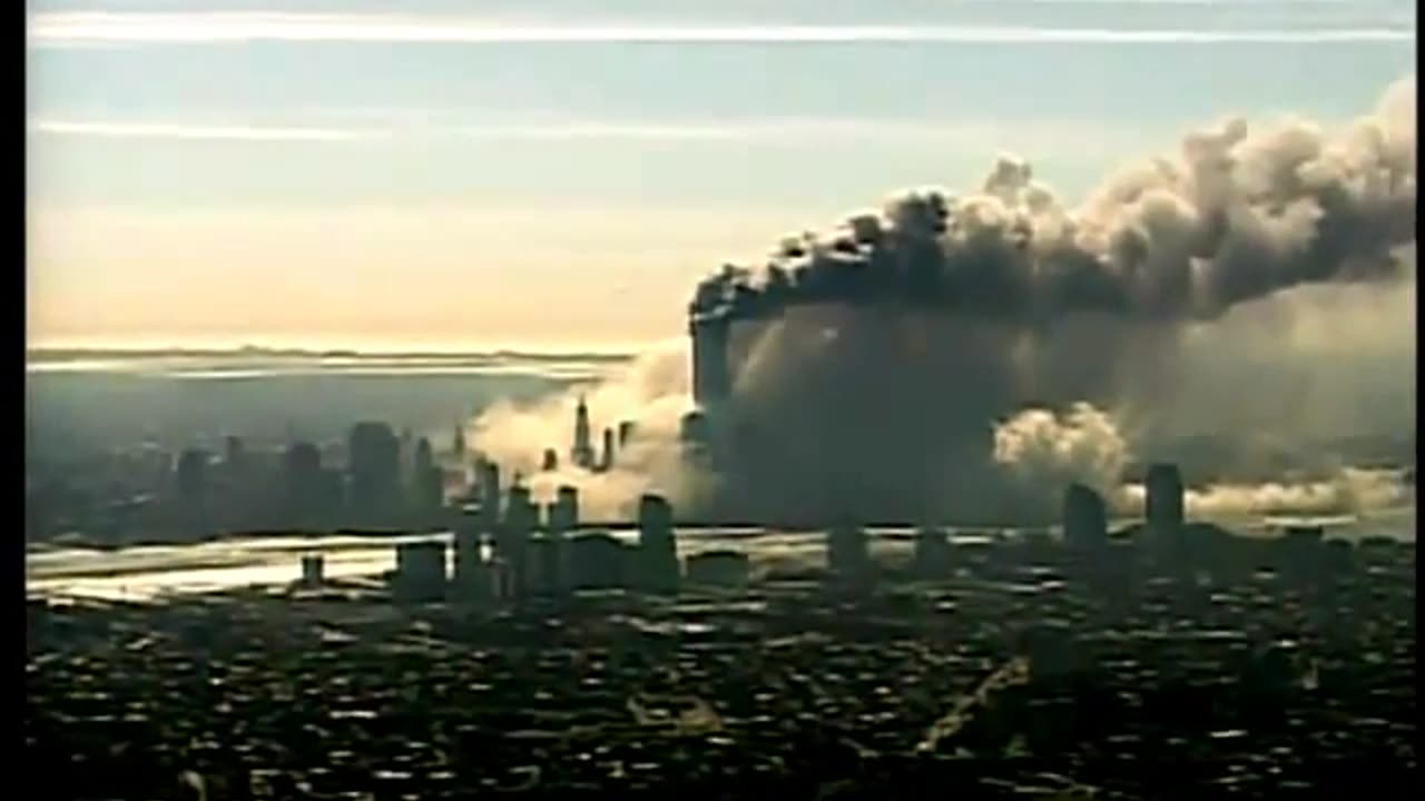 911 Eyewitness - Explosion And The Core Of The Building Disintegate Into Itself WPIX