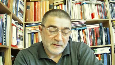 China: humanoizi într-un uter artificial supravegheat de Inteligența Artificială