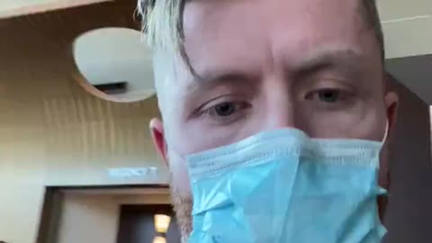 Rogan has mask issues also at Cpac.