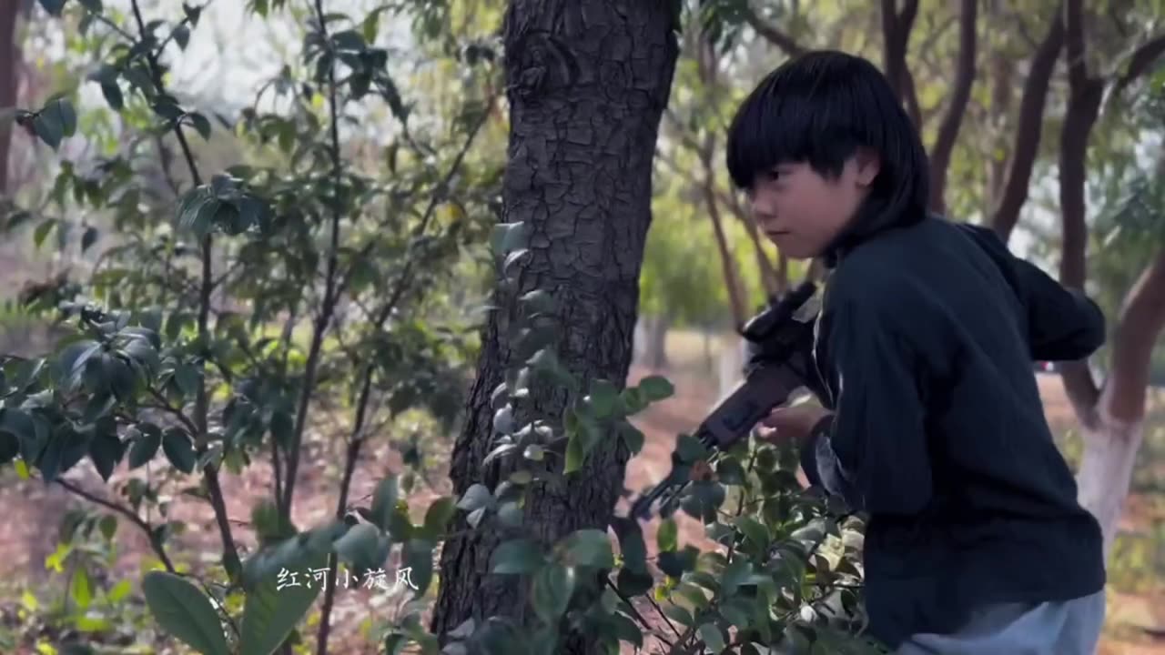 A boy try to save her country and mother