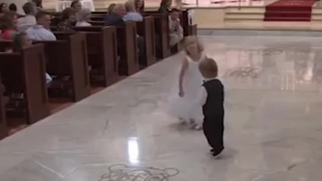 The funniest kids at weddings. CUTE and FUNNY KIDS.