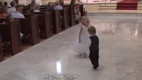 The funniest kids at weddings. CUTE and FUNNY KIDS.