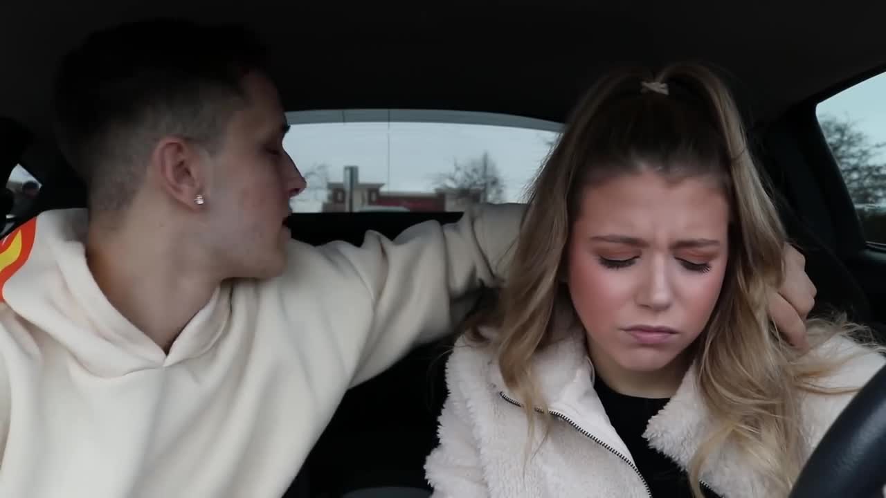 Randomly CRYING Prank On Boyfriend! *Cute Reaction*