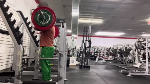 FRONT SQUAT 140KG/308LBs