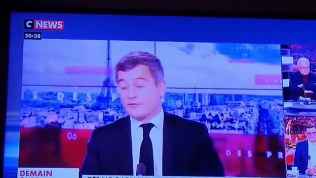 "VIOL AU DESSUS D'UN NID DE MACRON" VOILA QUE DARMA LE NAIN SE RECONVERTIT DANS LE COMIQUE !!!