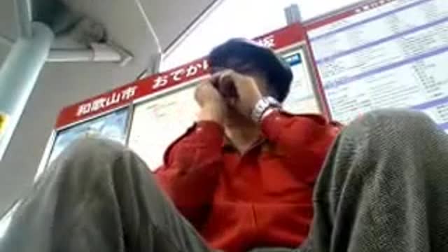 和歌山県和歌山駅前ライブ。ともぞう