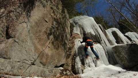 Ice Climbing Fail @ Albany 3/4/2022