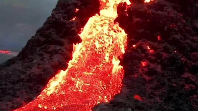 Another impressive video from the volcano that erupted in Iceland Friday night. 🌋