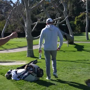 Rory plays around with the new TP5X #golf #rory #mcilroy #swing #practice #green #fairway #training